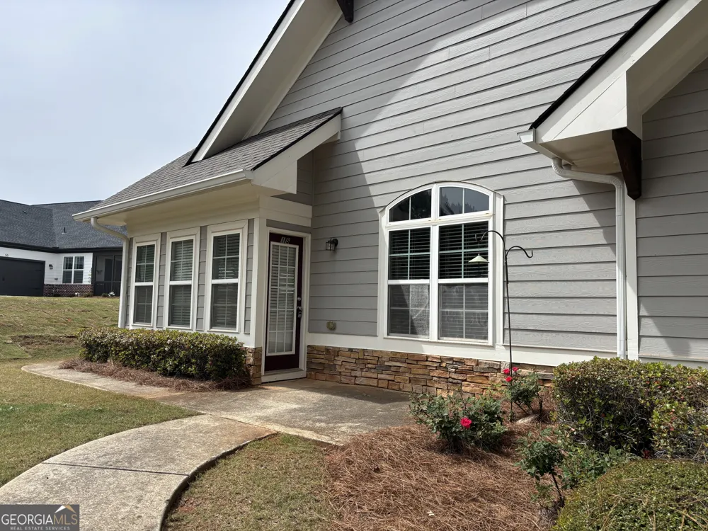 15 Covington TER Newnan, GA 30263