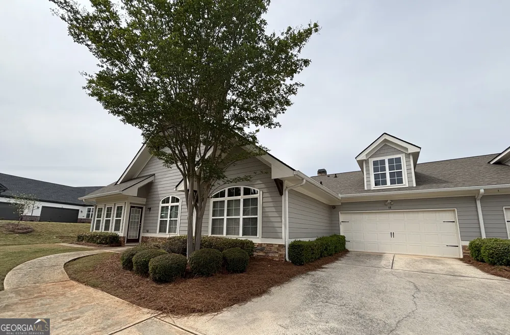 15 Covington TER Newnan, GA 30263