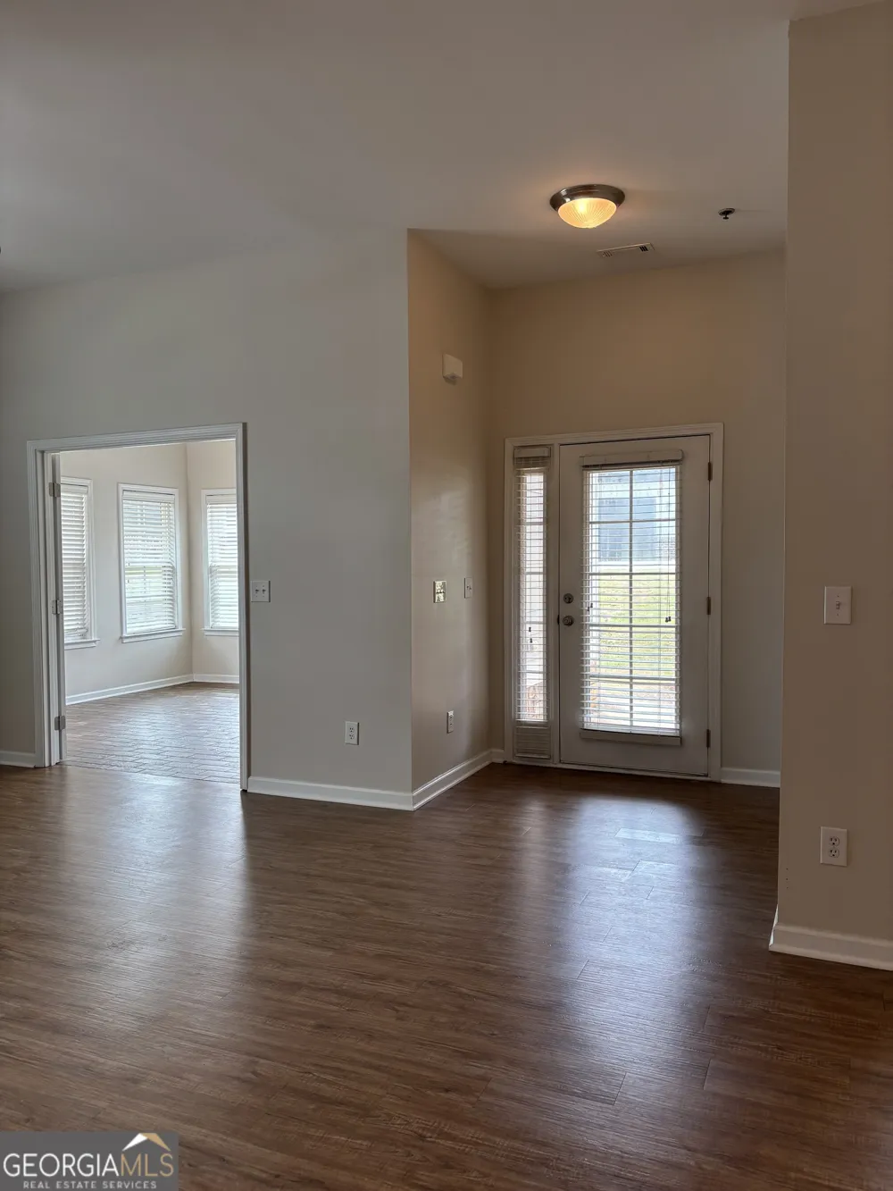 15 Covington TER Newnan, GA 30263