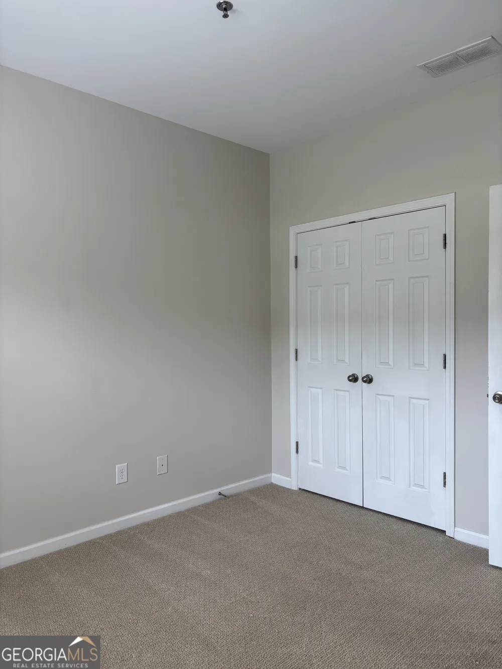 15 Covington TER Newnan, GA 30263