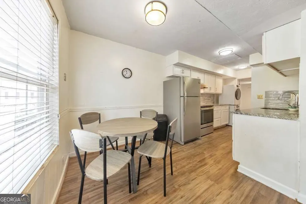 1313 Surrey LN SW Marietta, GA 30008