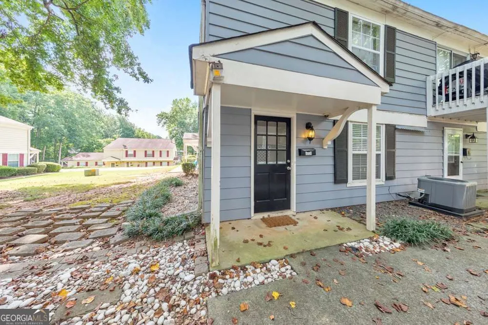 1313 Surrey LN SW Marietta, GA 30008