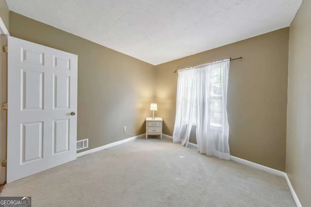 1313 Surrey LN SW Marietta, GA 30008