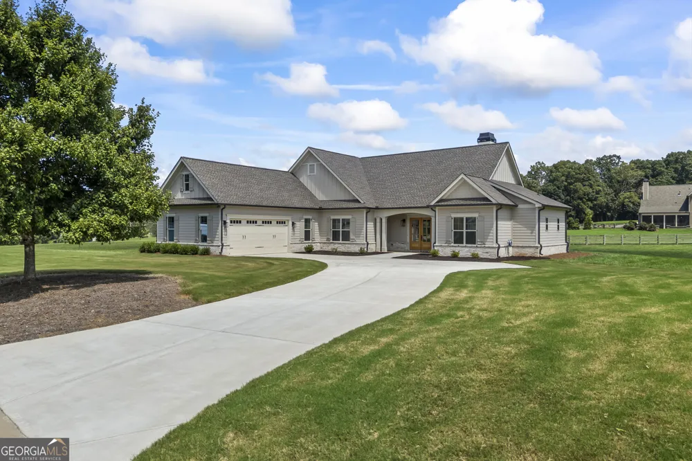 124 Rockford Farm DR Clarkesville, GA 30523