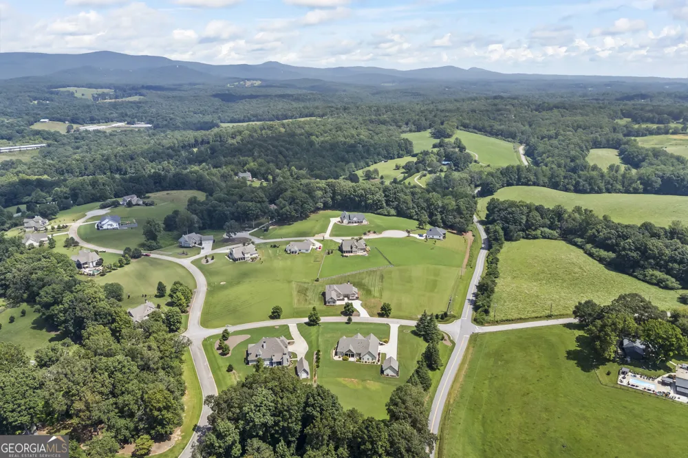 124 Rockford Farm DR Clarkesville, GA 30523