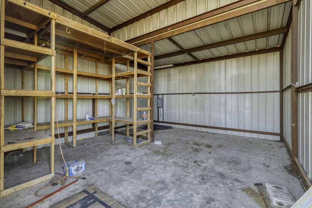 645 Old Luling Road Lockhart, TX 78644