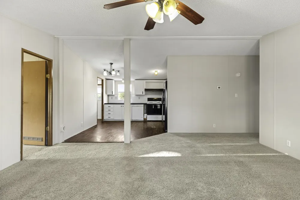 645 Old Luling Road Lockhart, TX 78644