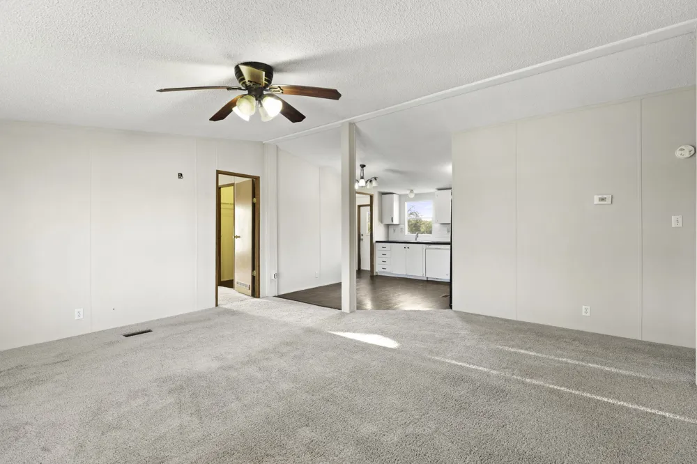 645 Old Luling Road Lockhart, TX 78644