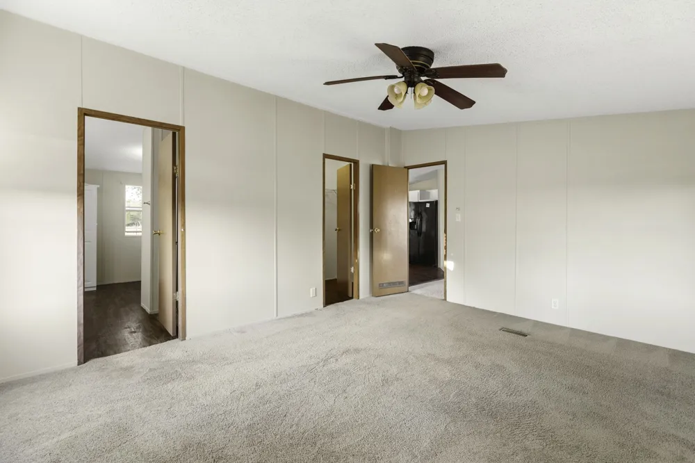 645 Old Luling Road Lockhart, TX 78644