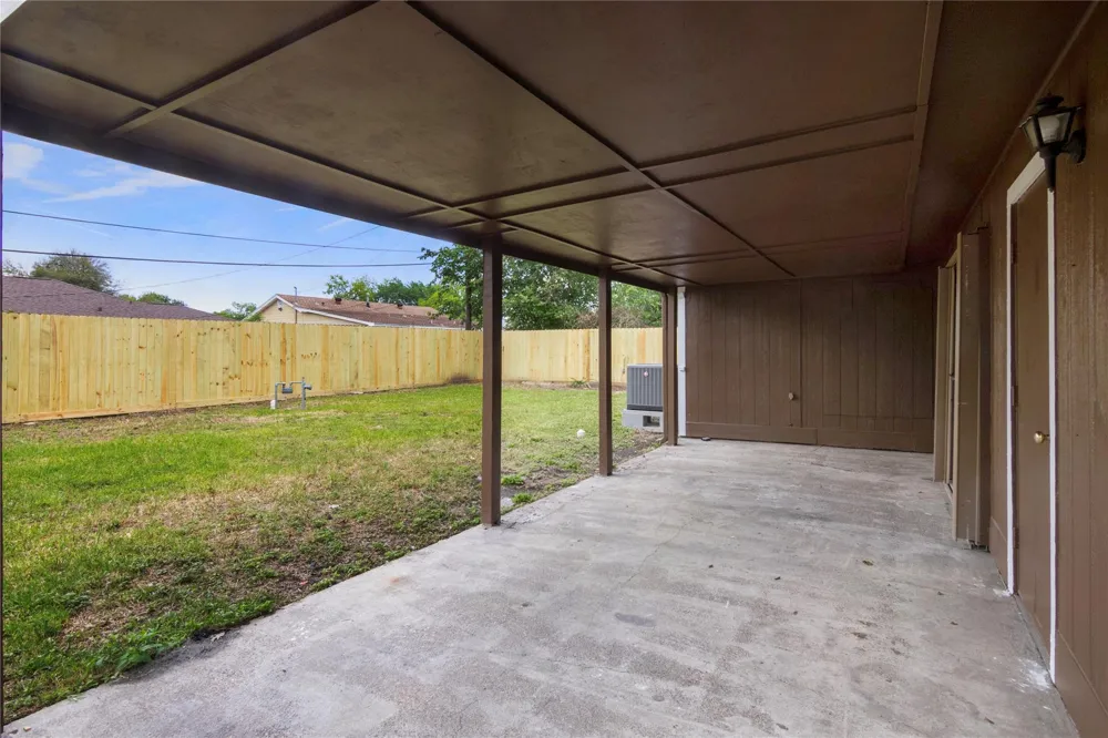 3018 Vance Avenue Texas City, TX 77590
