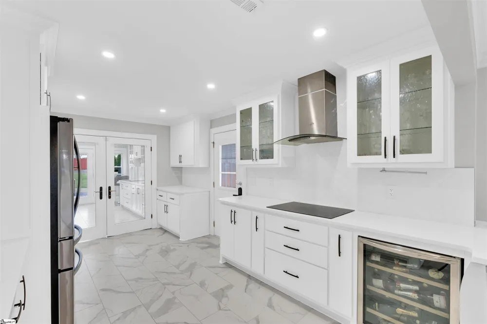 380 Forrester Drive Greenville, SC 29607