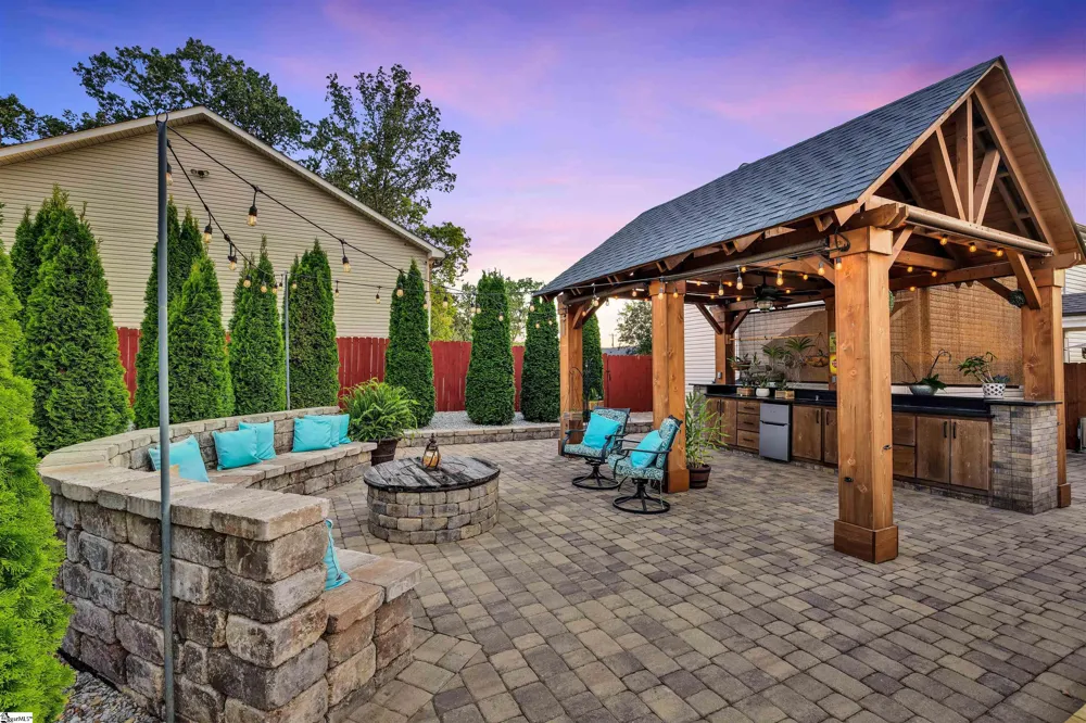 380 Forrester Drive Greenville, SC 29607