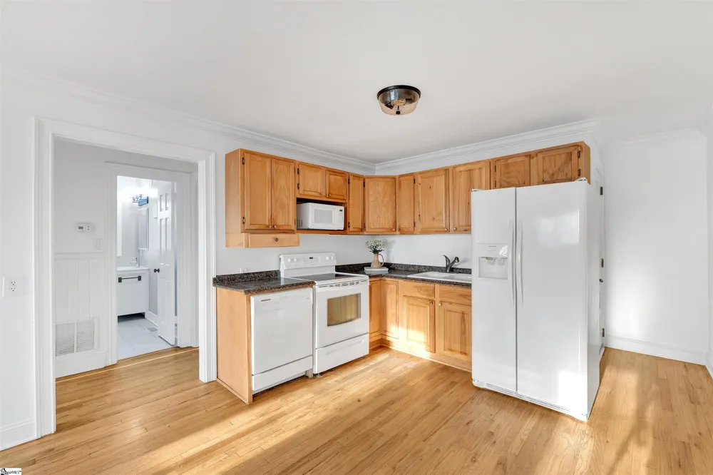 380 Forrester Drive Greenville, SC 29607