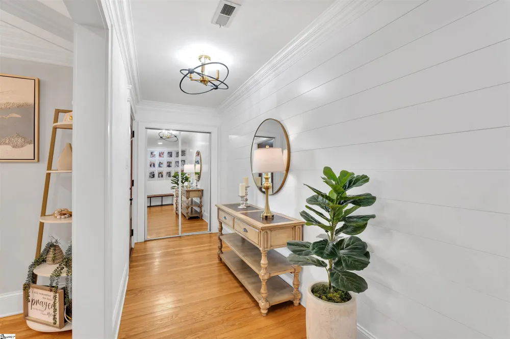 380 Forrester Drive Greenville, SC 29607