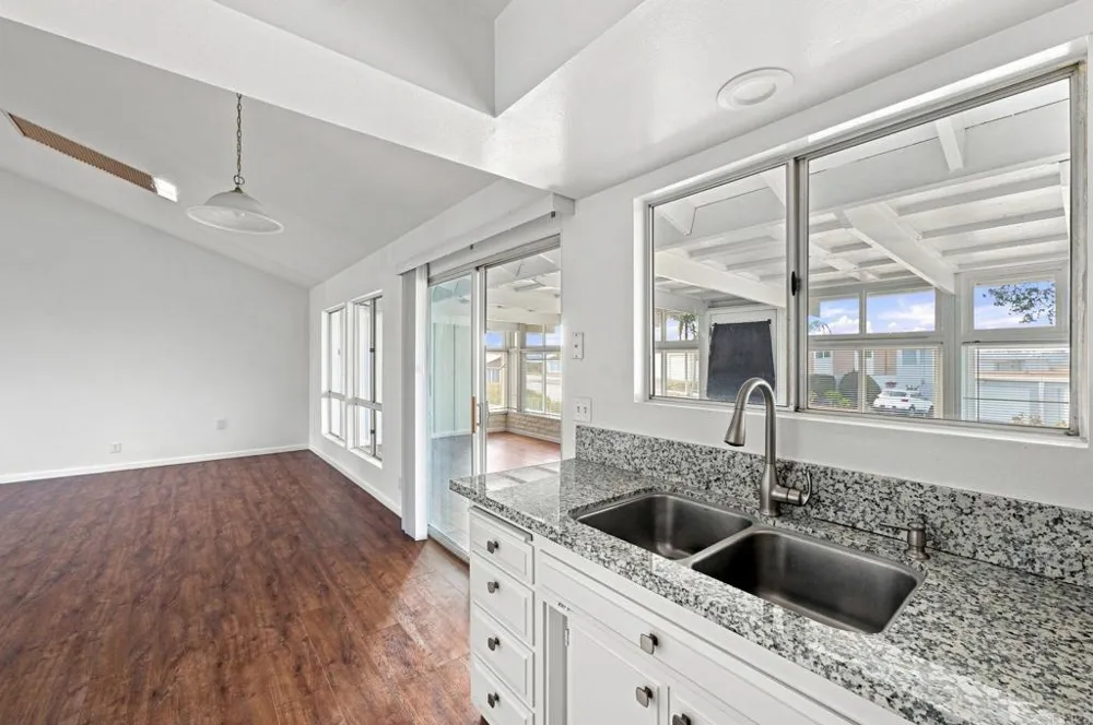 3760 Vista Campana S #49 Oceanside, CA 92057