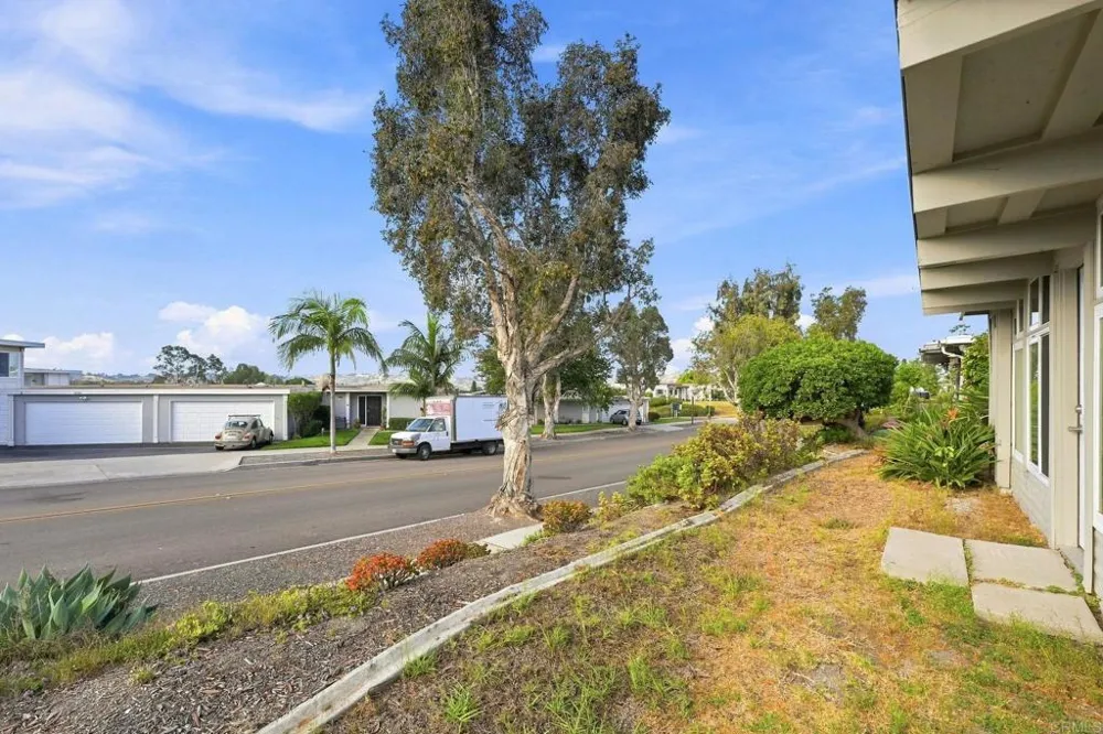 3760 Vista Campana S #49 Oceanside, CA 92057