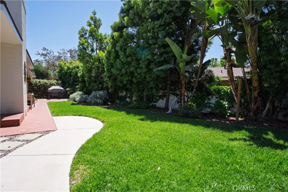 668 W 12th Claremont, CA 91711