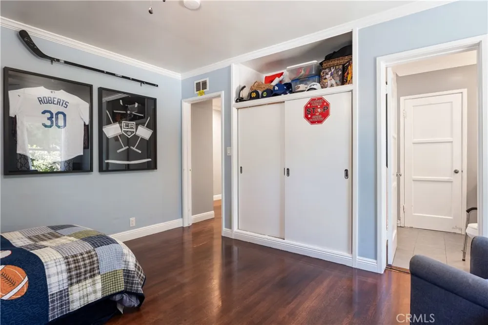 668 W 12th Claremont, CA 91711