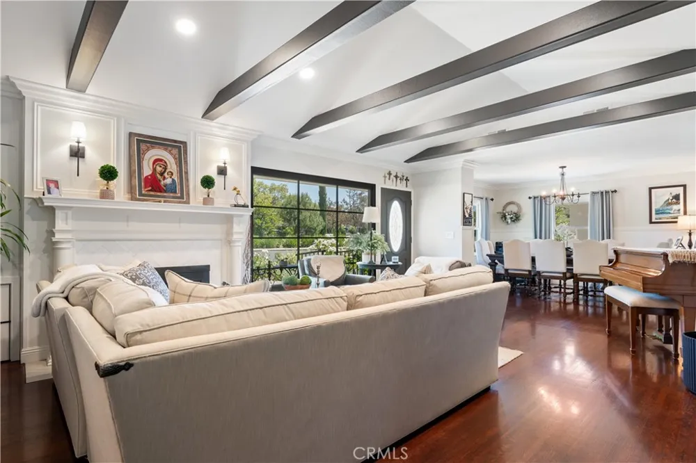 668 W 12th Claremont, CA 91711