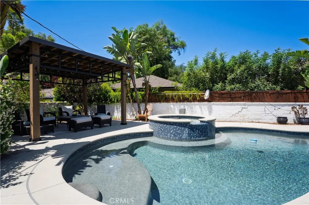 668 W 12th Claremont, CA 91711