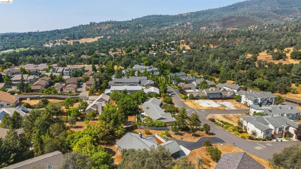 13115 Beckwith Road Sonora, CA 95370