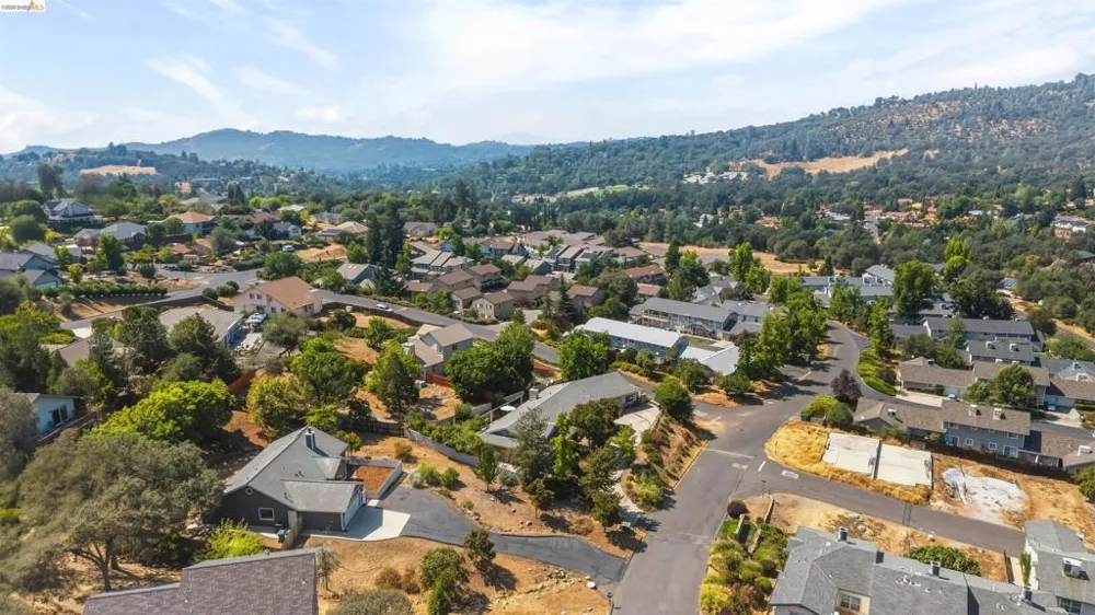 13115 Beckwith Road Sonora, CA 95370