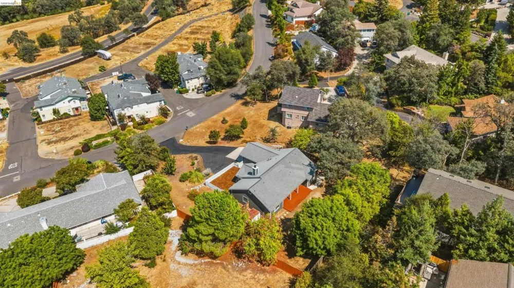 13115 Beckwith Road Sonora, CA 95370
