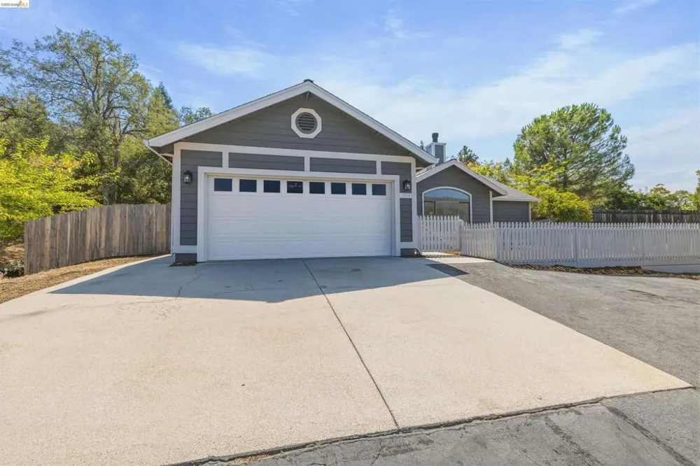 13115 Beckwith Road Sonora, CA 95370