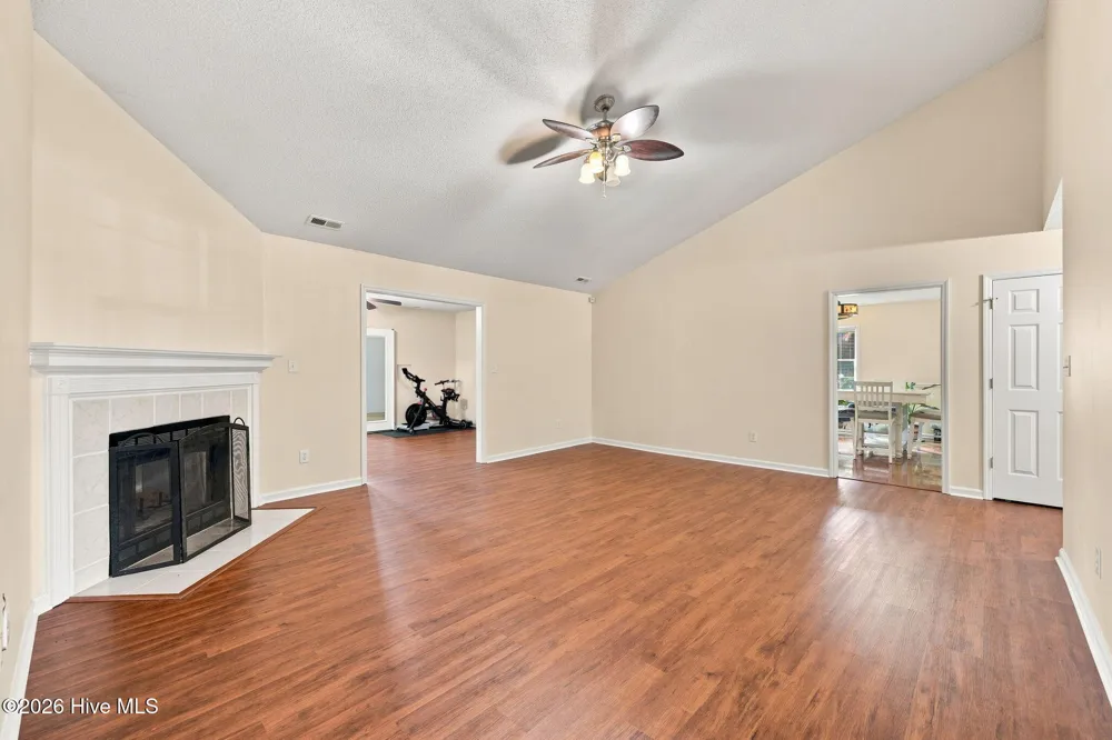 870 Pine Valley Road Jacksonville, NC 28546