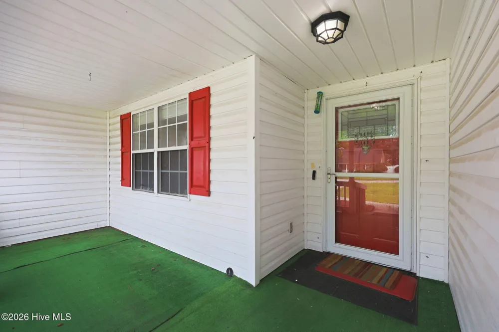 870 Pine Valley Road Jacksonville, NC 28546