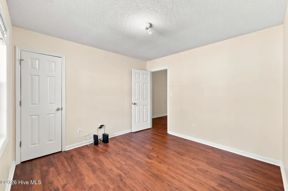 870 Pine Valley Road Jacksonville, NC 28546