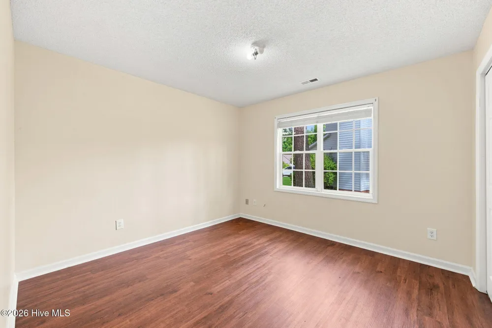 870 Pine Valley Road Jacksonville, NC 28546