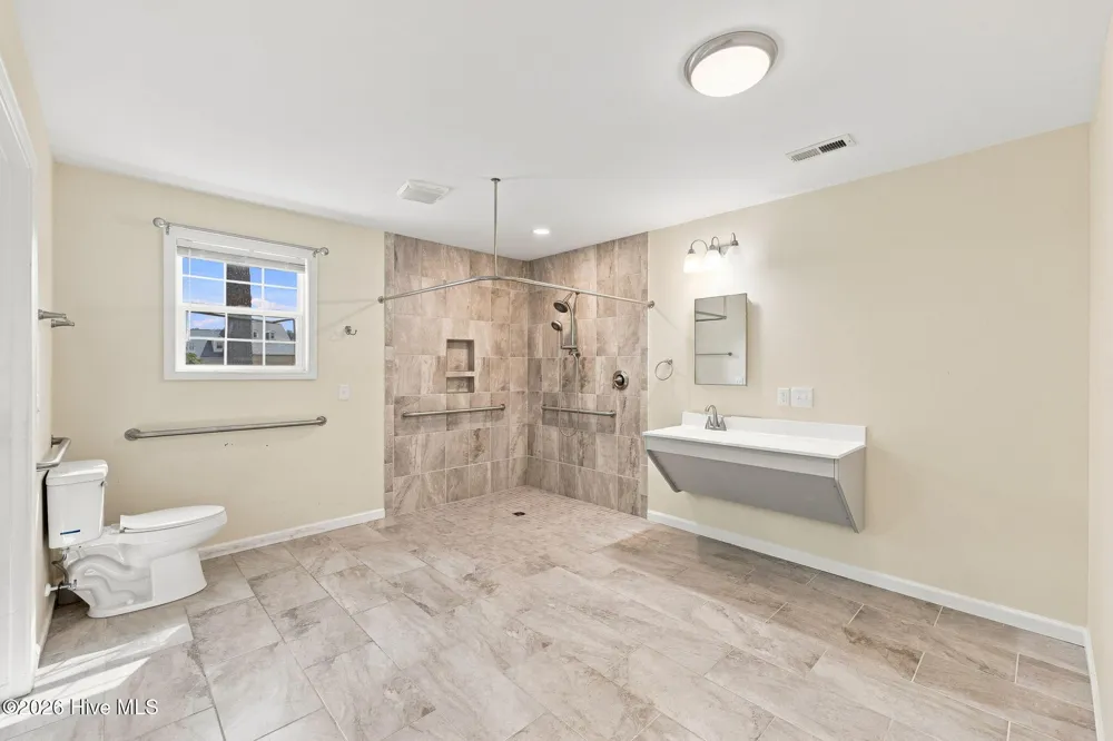870 Pine Valley Road Jacksonville, NC 28546