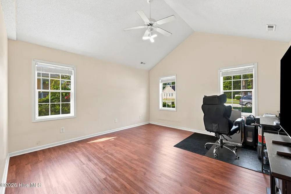 870 Pine Valley Road Jacksonville, NC 28546