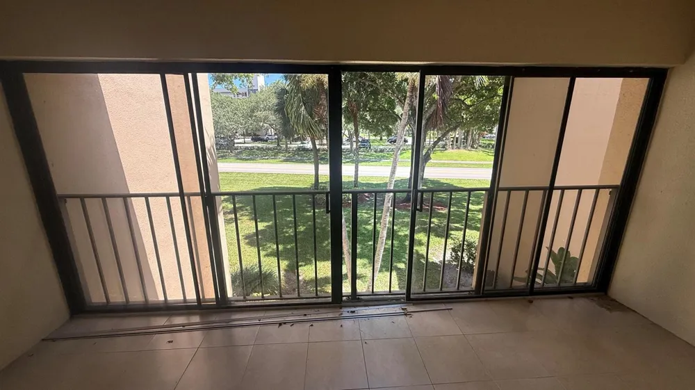 6474 Pumpkin Seed Circle #206 Boca Raton, FL 33433