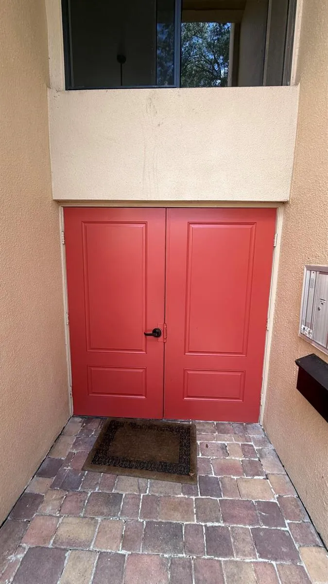 6474 Pumpkin Seed Circle #206 Boca Raton, FL 33433