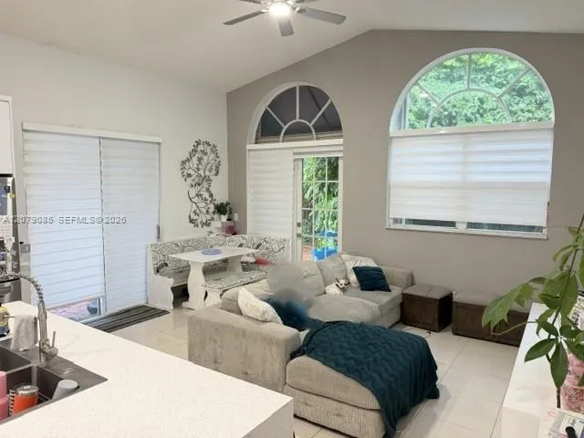 9771 NW 32nd St Doral, FL 33172