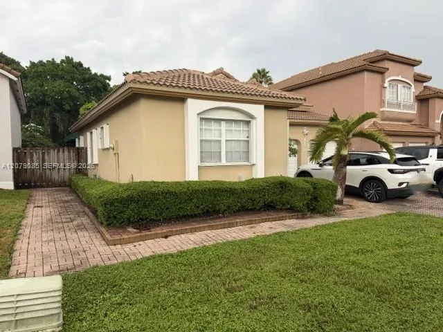 9771 NW 32nd St Doral, FL 33172