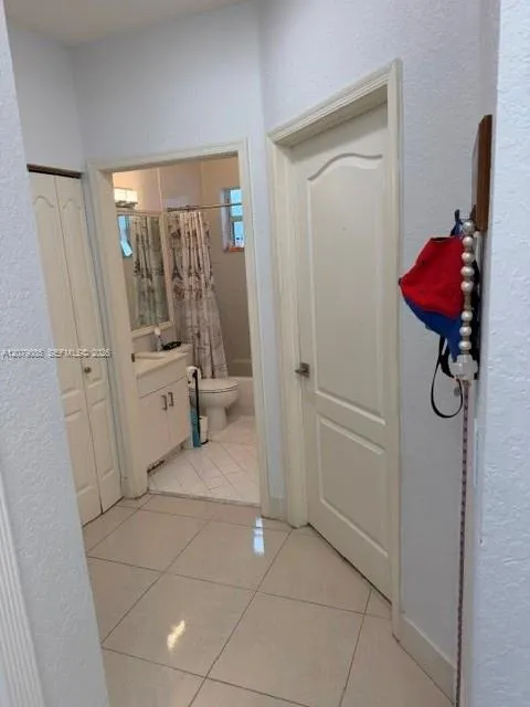 9771 NW 32nd St Doral, FL 33172