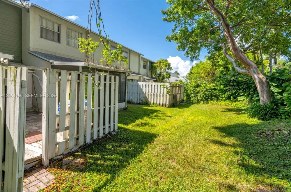 789 Crystal Lake Dr Deerfield Beach, FL 33064
