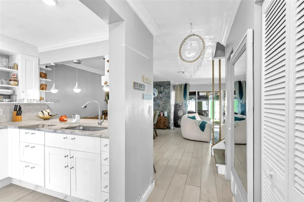 789 Crystal Lake Dr Deerfield Beach, FL 33064