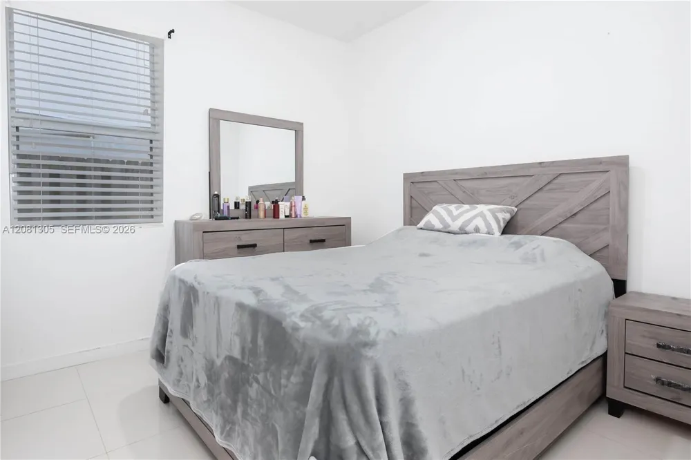 11828 SW 253rd St Homestead, FL 33032