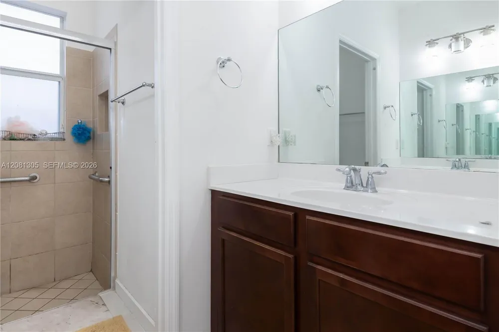 11828 SW 253rd St Homestead, FL 33032