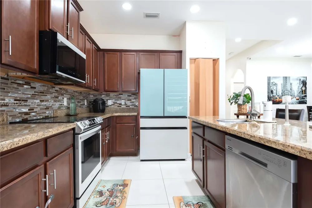 11828 SW 253rd St Homestead, FL 33032