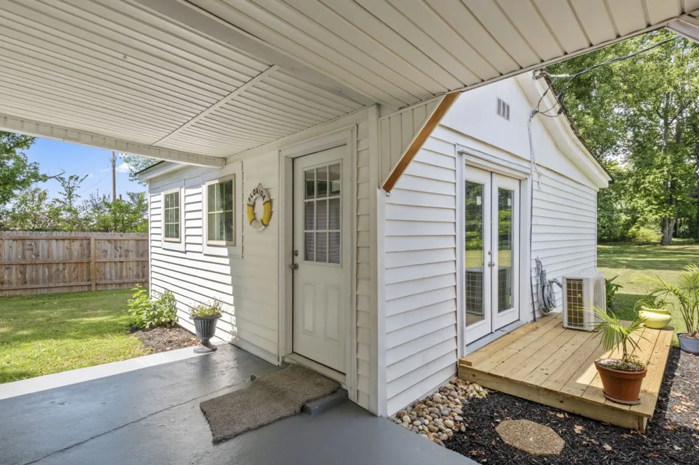 529 W Market St Portland, TN 37148