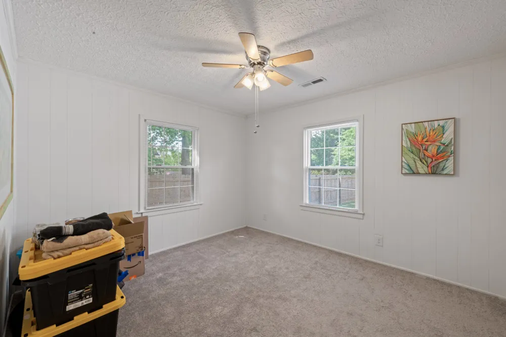 529 W Market St Portland, TN 37148