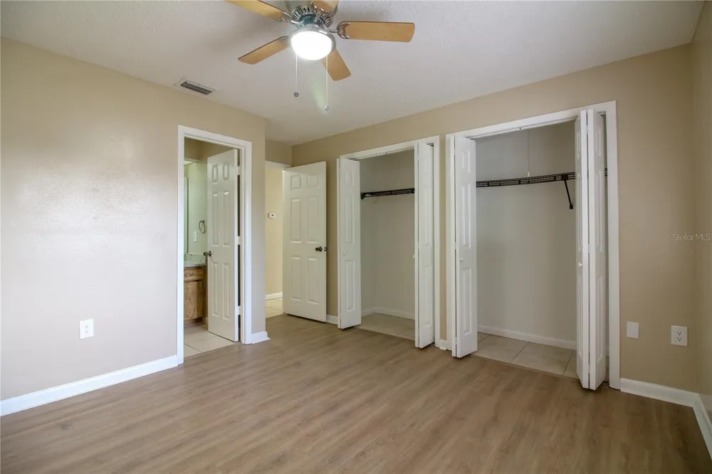 1545 KING AVENUE Lakeland, FL 33803