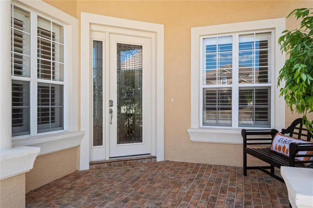 2464 LAUREL GLEN DRIVE Lakeland, FL 33803