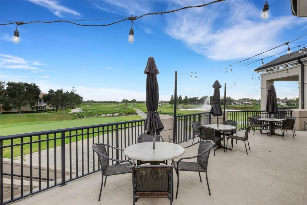 2464 LAUREL GLEN DRIVE Lakeland, FL 33803