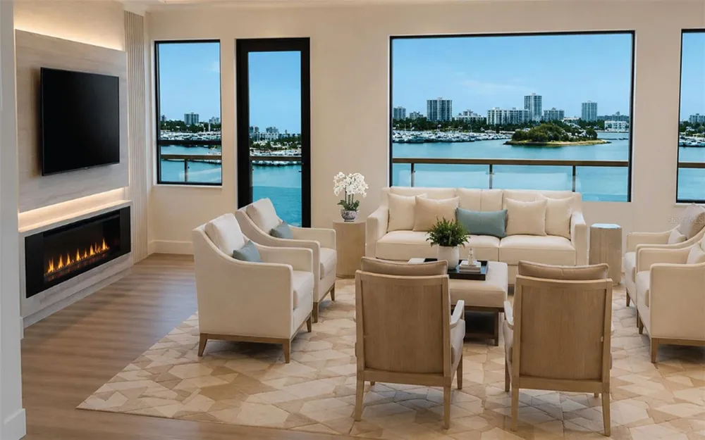 464 GOLDEN GATE POINT #702 Sarasota, FL 34236